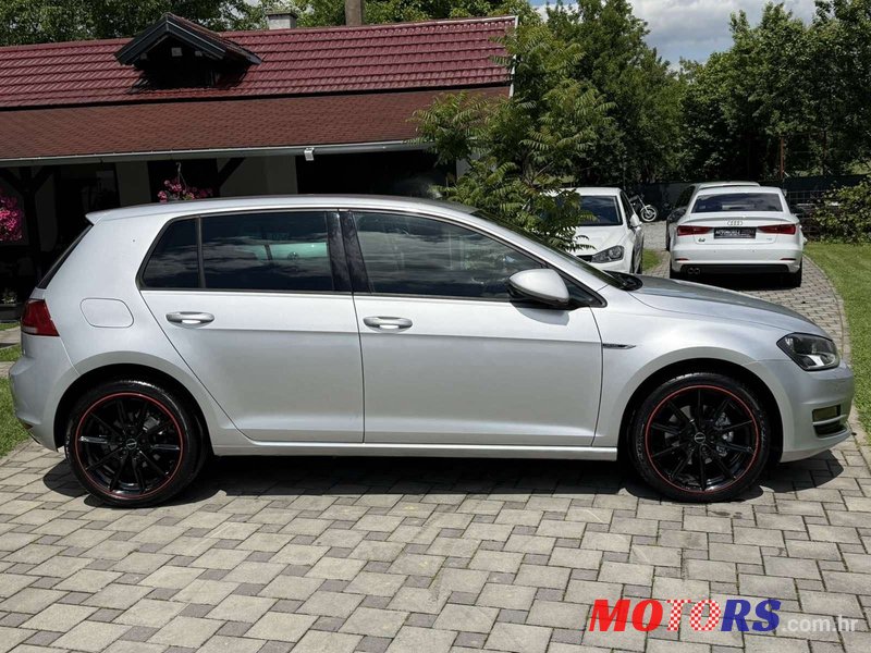 2015' Volkswagen Golf VII 1,6 Tdi Bmt photo #6