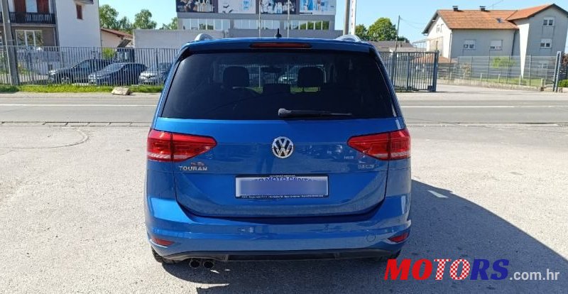 2019' Volkswagen Touran 2,0 Tdi photo #5