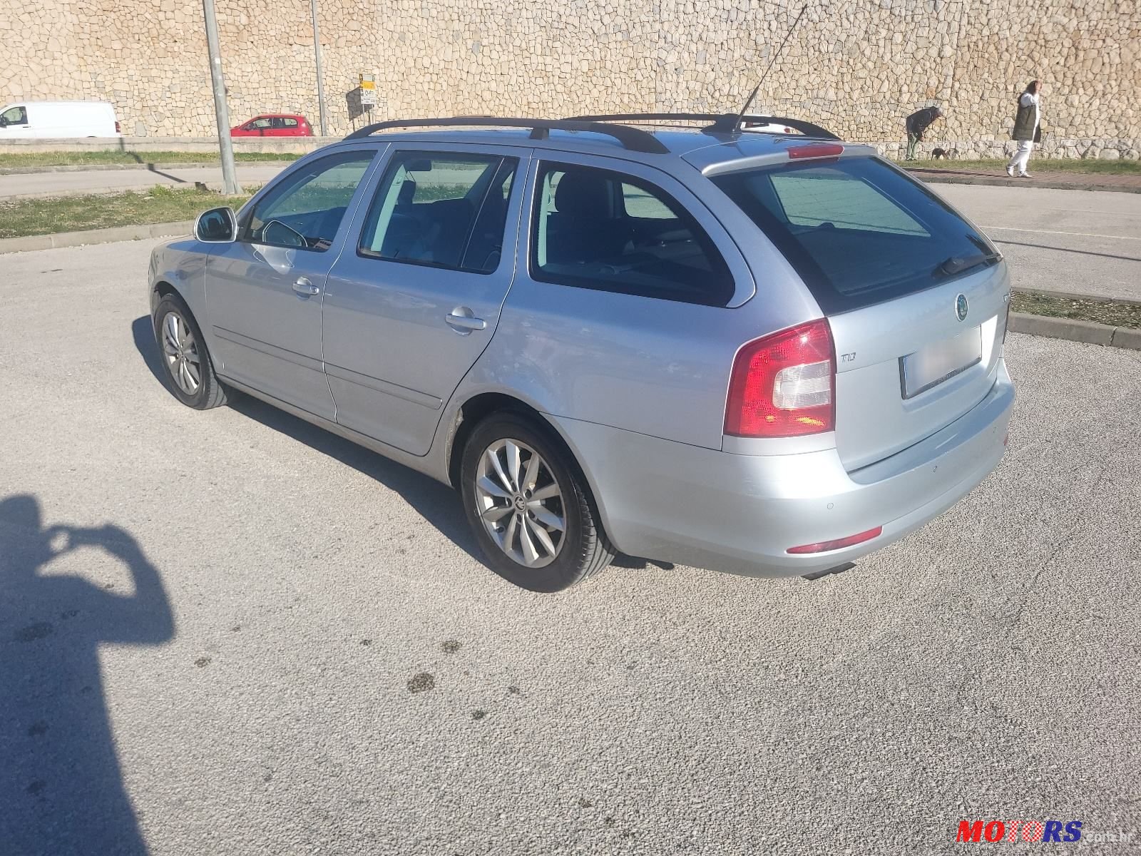 2009' Skoda Octavia Combi photo #3