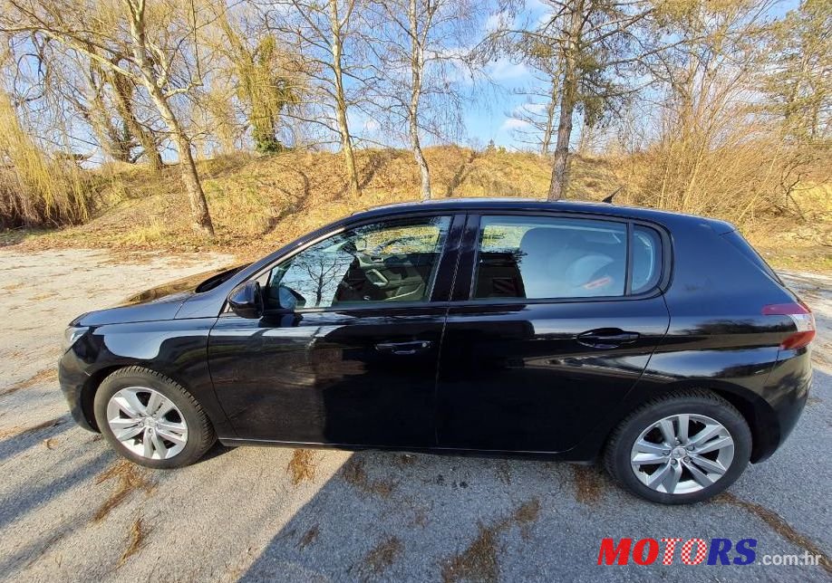 2014' Peugeot 308 1,6 Hdi photo #1