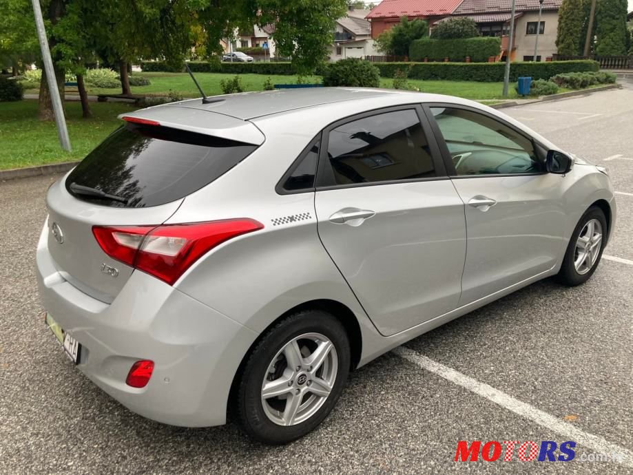 2015' Hyundai i30 1,6 Crdi photo #4