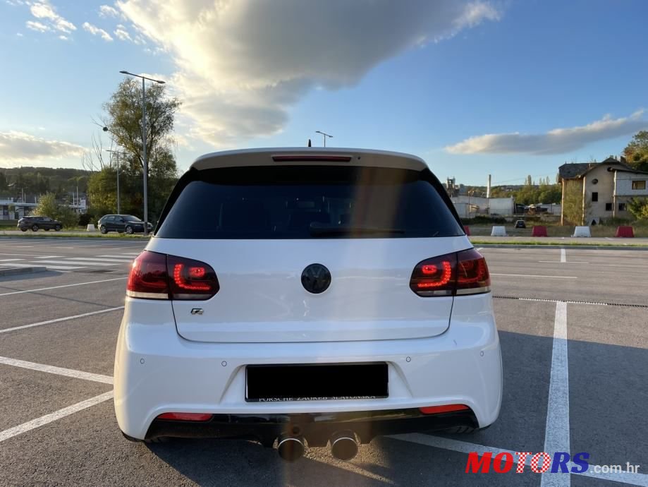 2010' Volkswagen Golf 6 2,0 Tsi photo #6