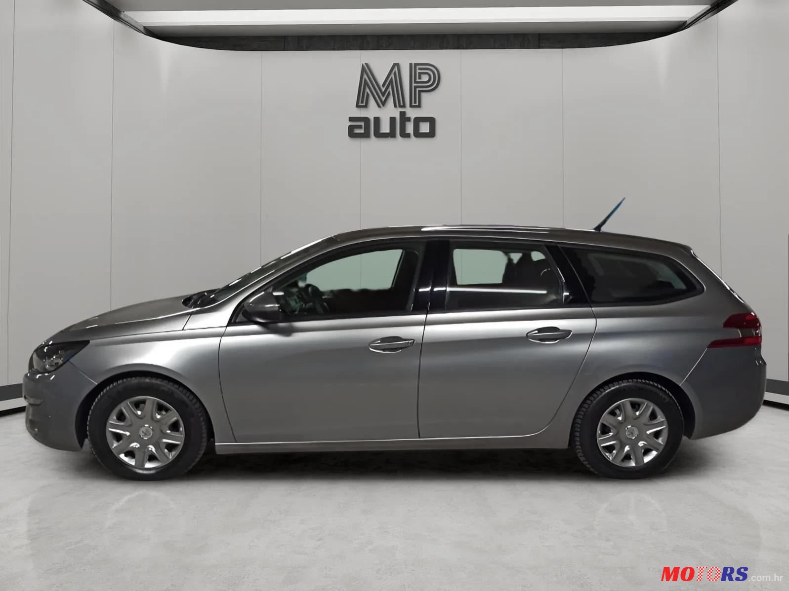 2016' Peugeot 308 Sw photo #1