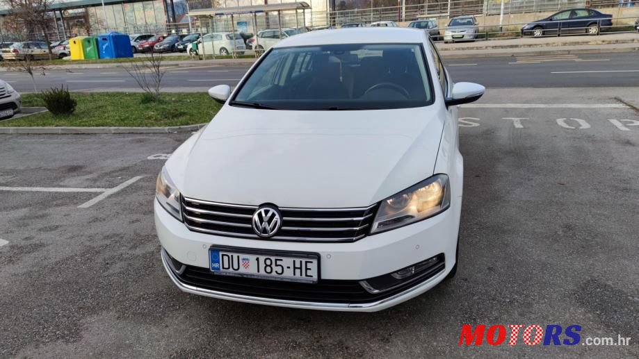 2014' Volkswagen Passat 1,6 Tdi Bmt photo #2