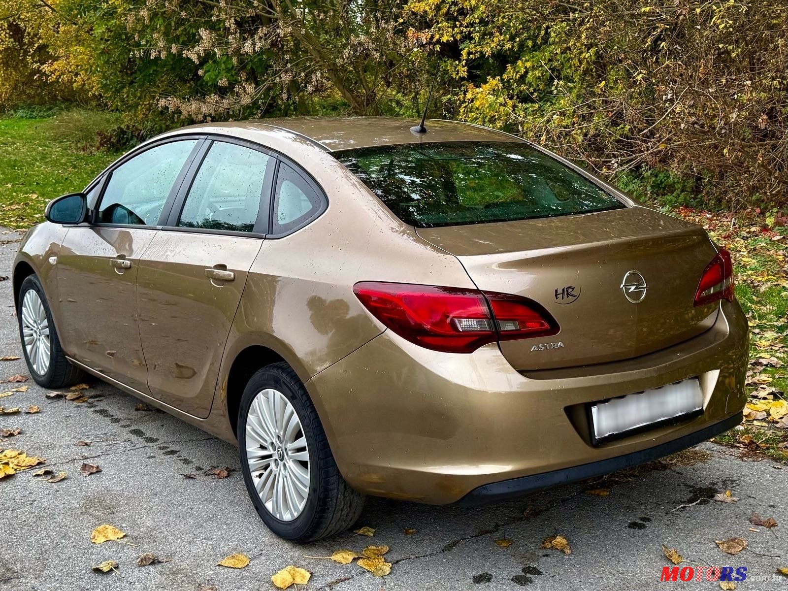 2013' Opel Astra 1,6 Classic photo #4