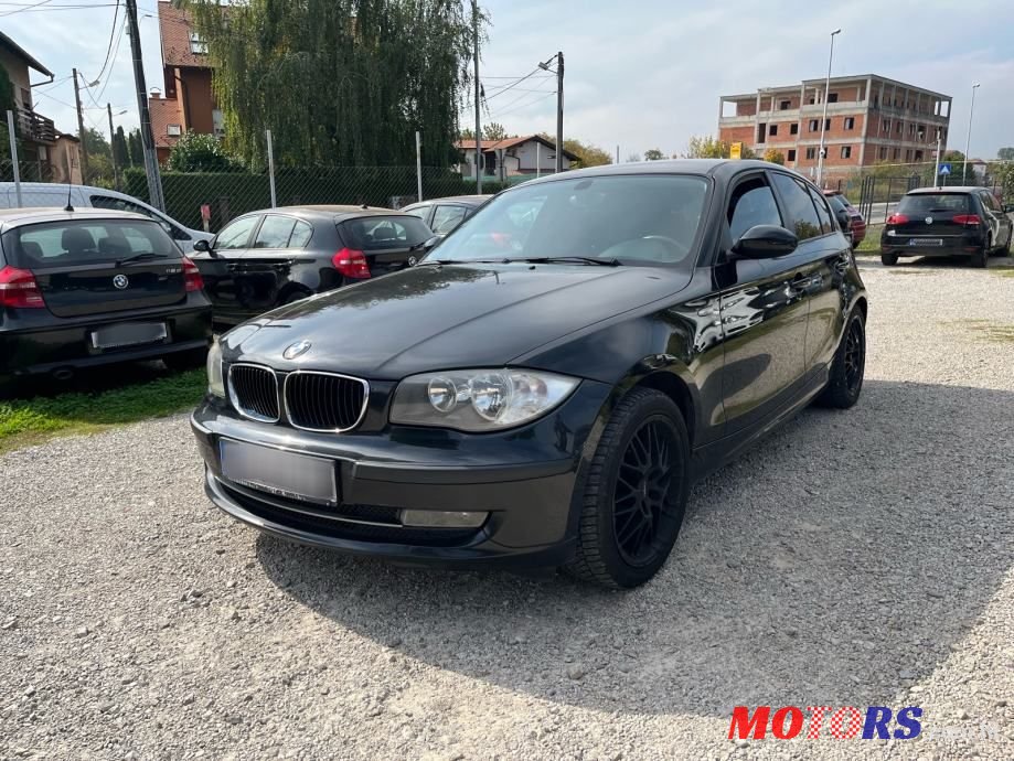 2009' BMW Serija 1 116D photo #1