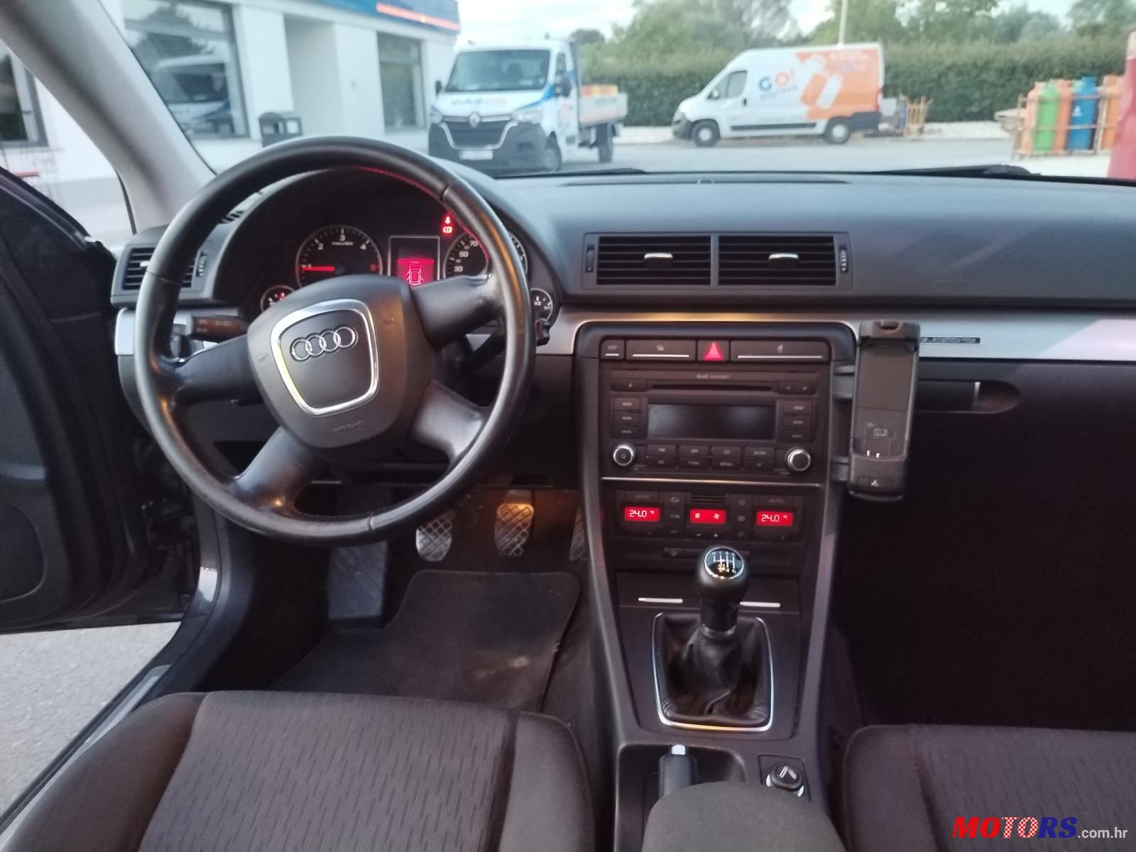 2007' Audi A4 Avant photo #6