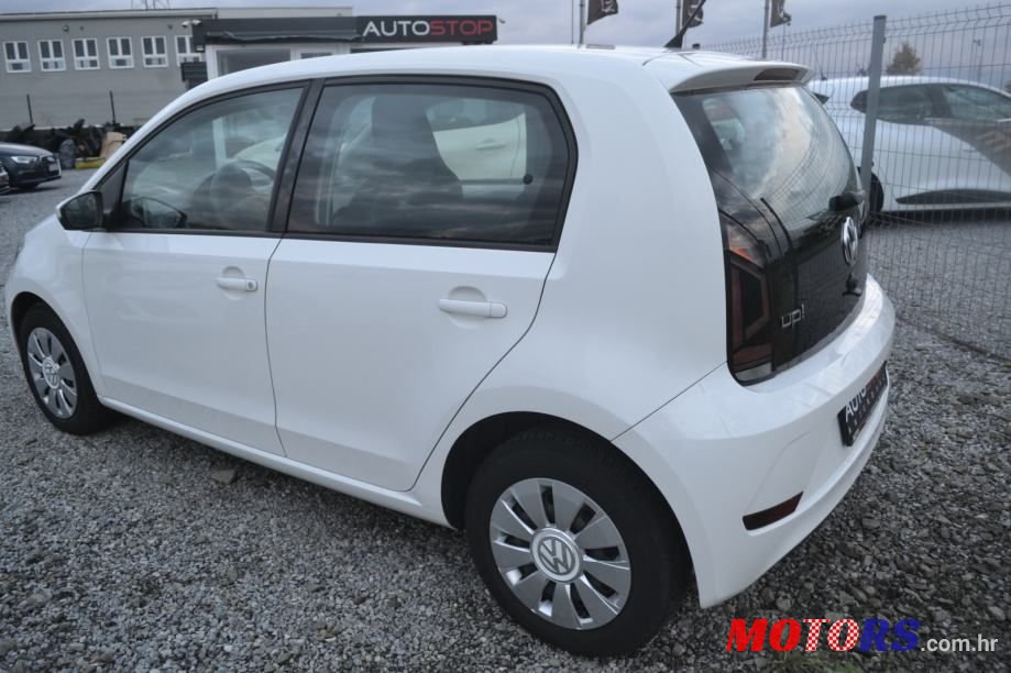 2016' Volkswagen Up! 1,0 photo #3