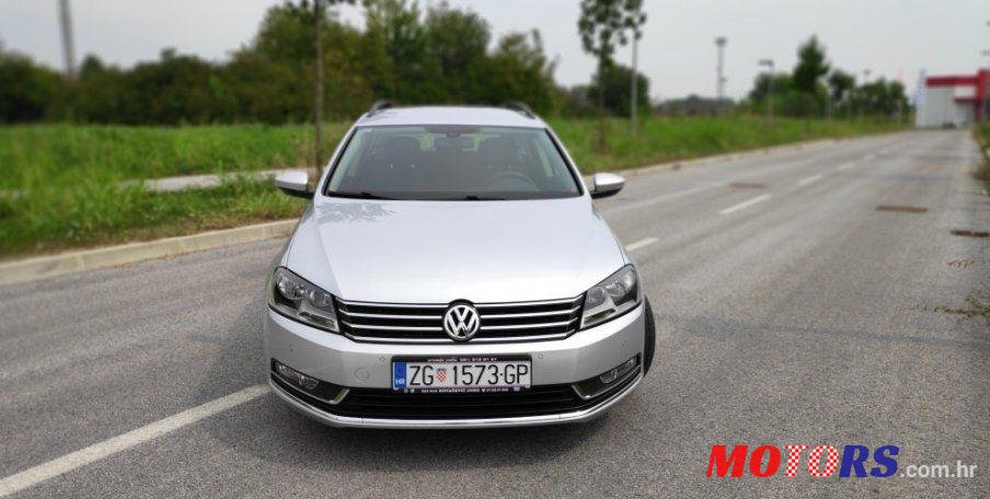 2014' Volkswagen Passat Variant photo #1