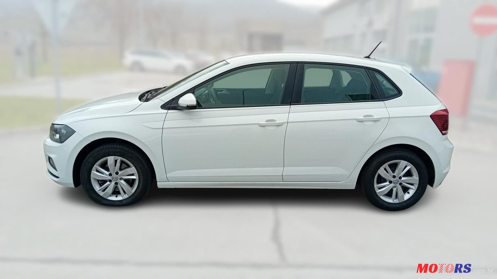 2019' Volkswagen Polo photo #4