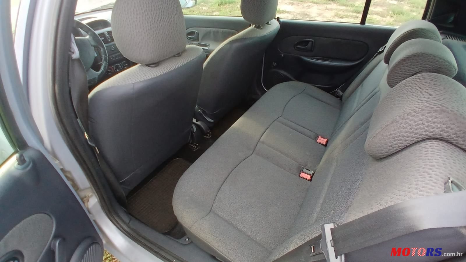 2004' Renault Clio 1,5 Dci photo #5