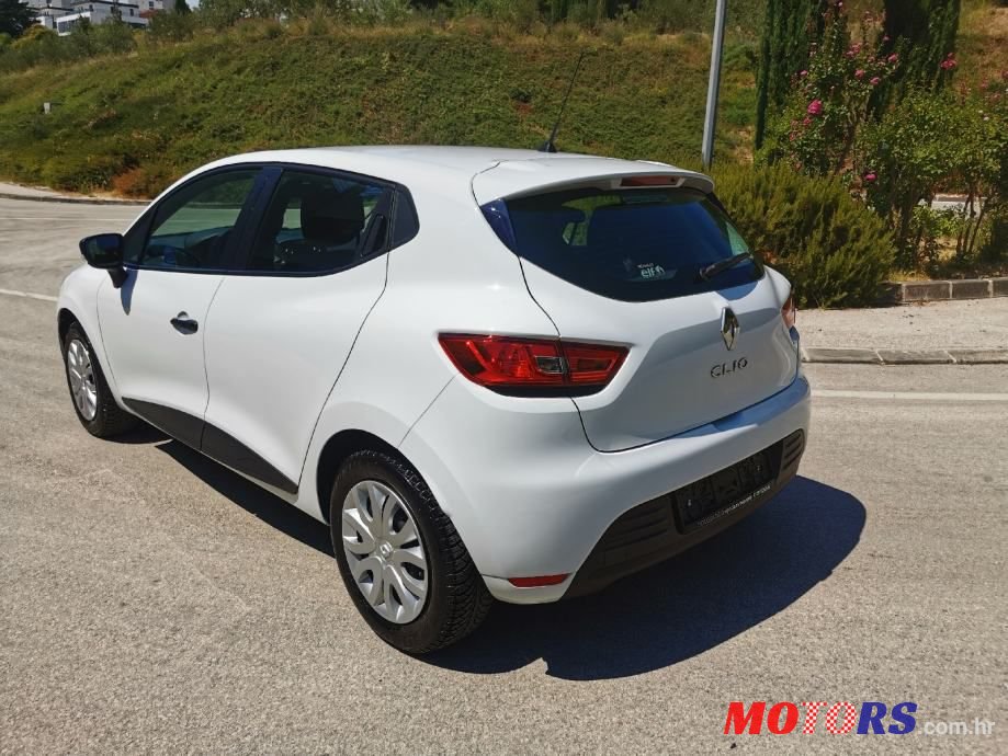 2017' Renault Clio 1.5Dci photo #5