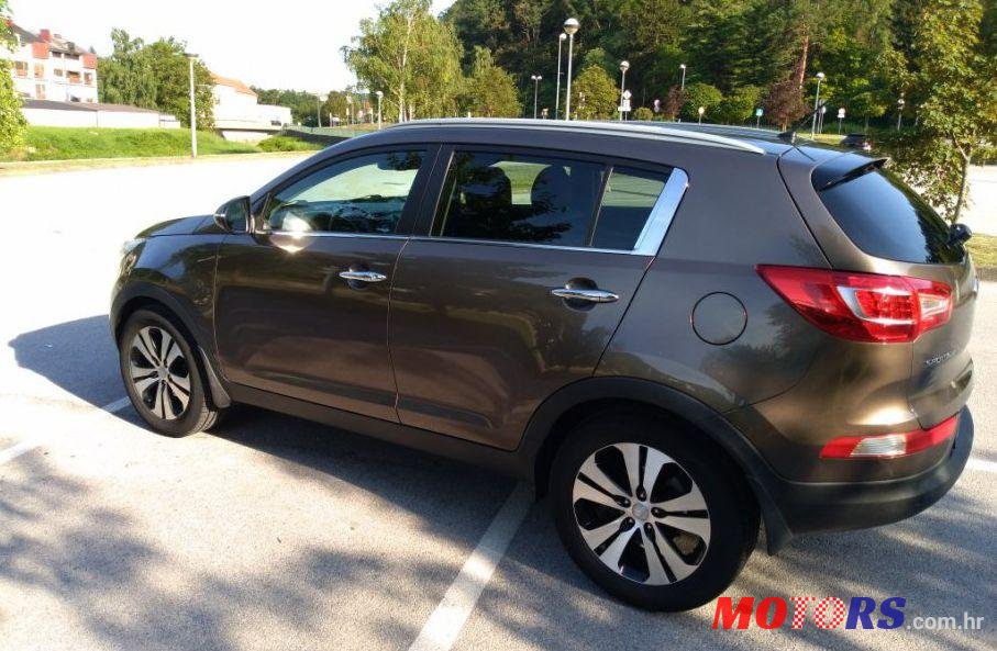 2011' Kia Sportage photo #3