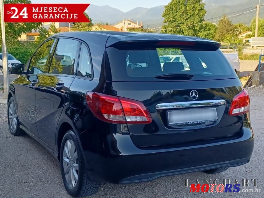 2015' Mercedes-Benz B-Klasa 180 D photo #5