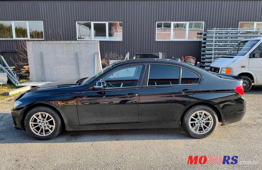 2014' BMW Serija 3 318D photo #1