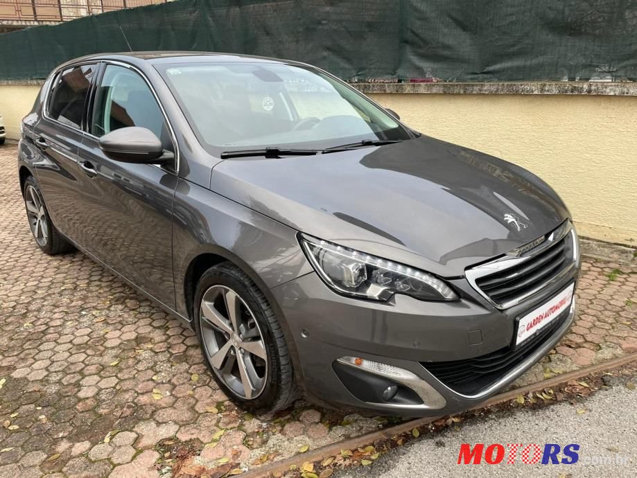 2016' Peugeot 308 photo #2
