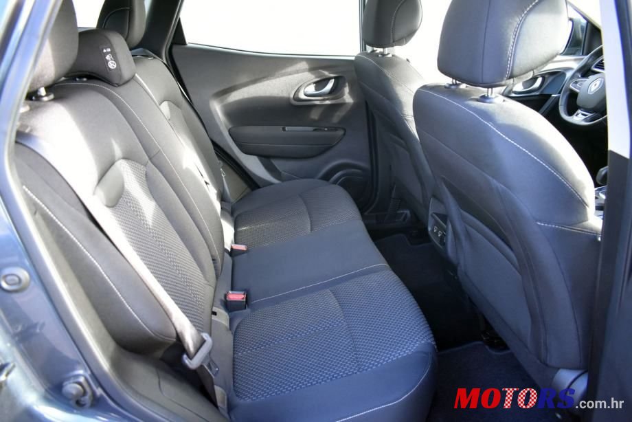 2020' Renault Kadjar 1.5 Dci A/T photo #6
