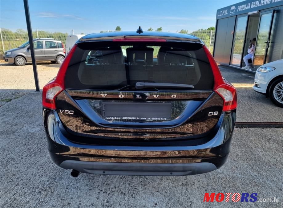 2011' Volvo V60 D3 photo #4