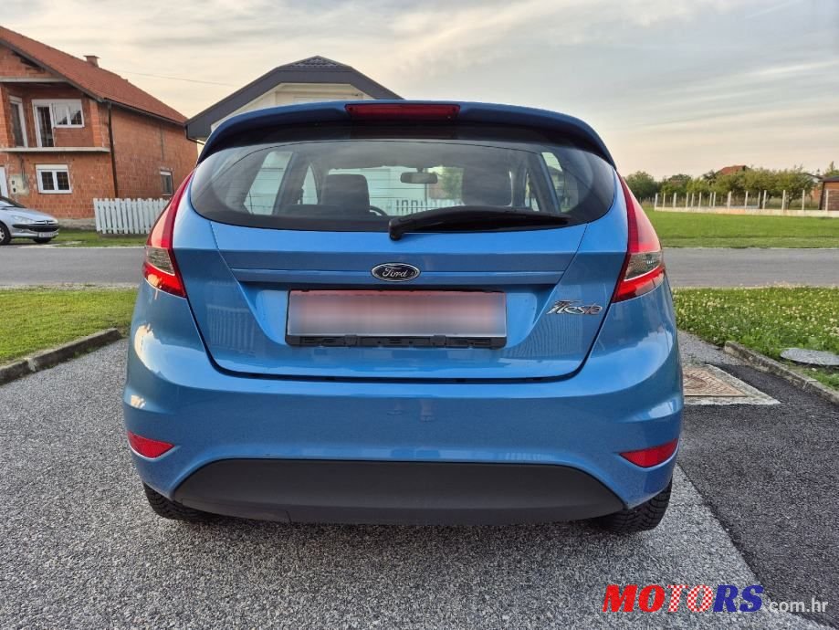 2010' Ford Fiesta 1,2 5 16V photo #3