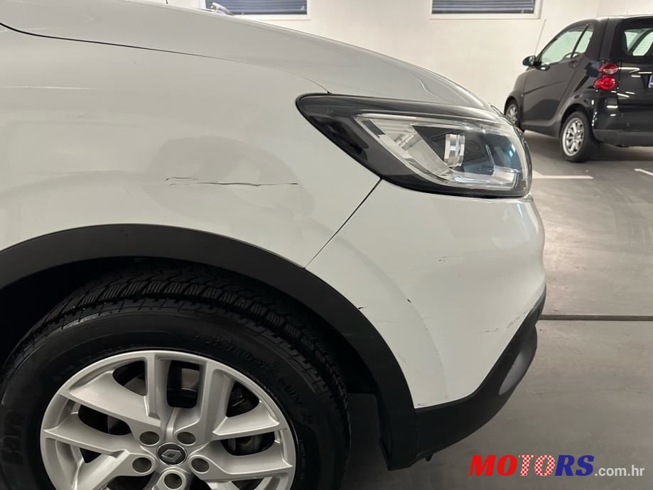 2015' Renault Kadjar Dci 110 photo #4