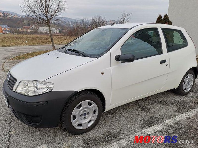 2006' Fiat Punto 1,3 Multijet 16V photo #1