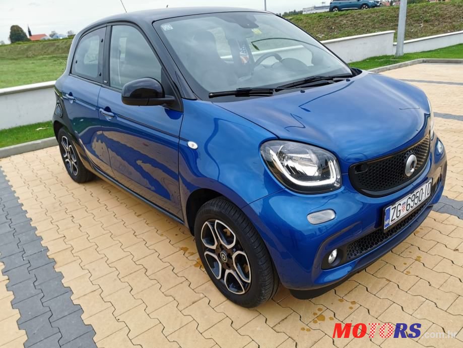 2016' Smart Forfour photo #4