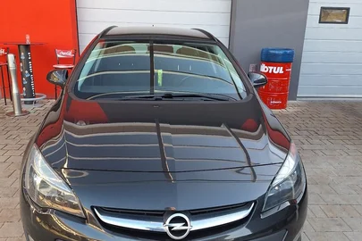 2015' Opel Astra Karavan