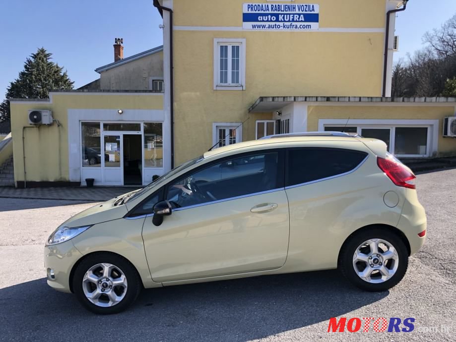 2010' Ford Fiesta 1,4 16V photo #5