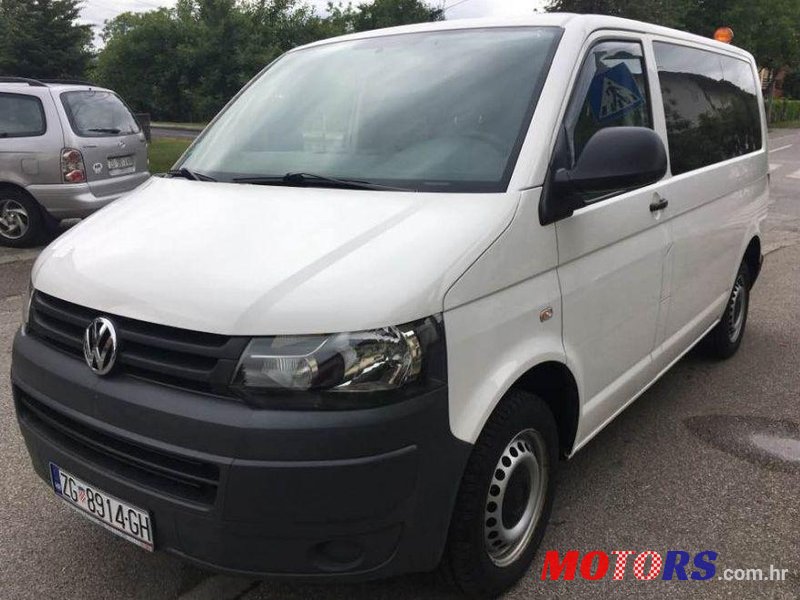 2010' Volkswagen Transporter 2,0 Tdi photo #2