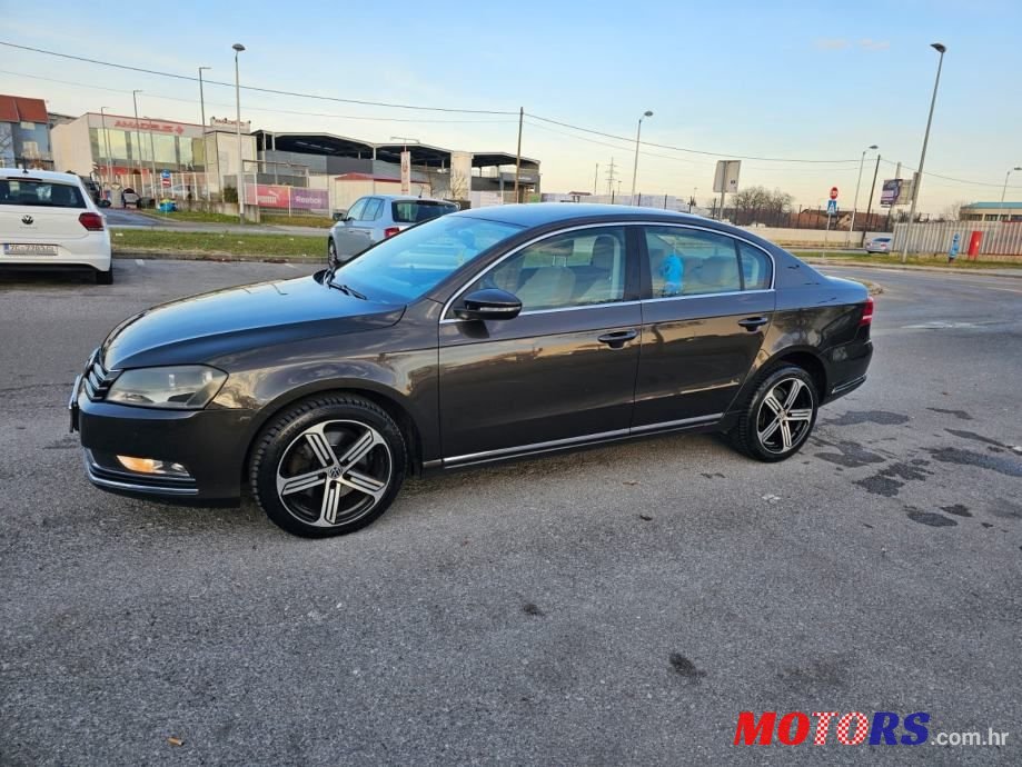2012' Volkswagen Passat 1,6 Tdi photo #5