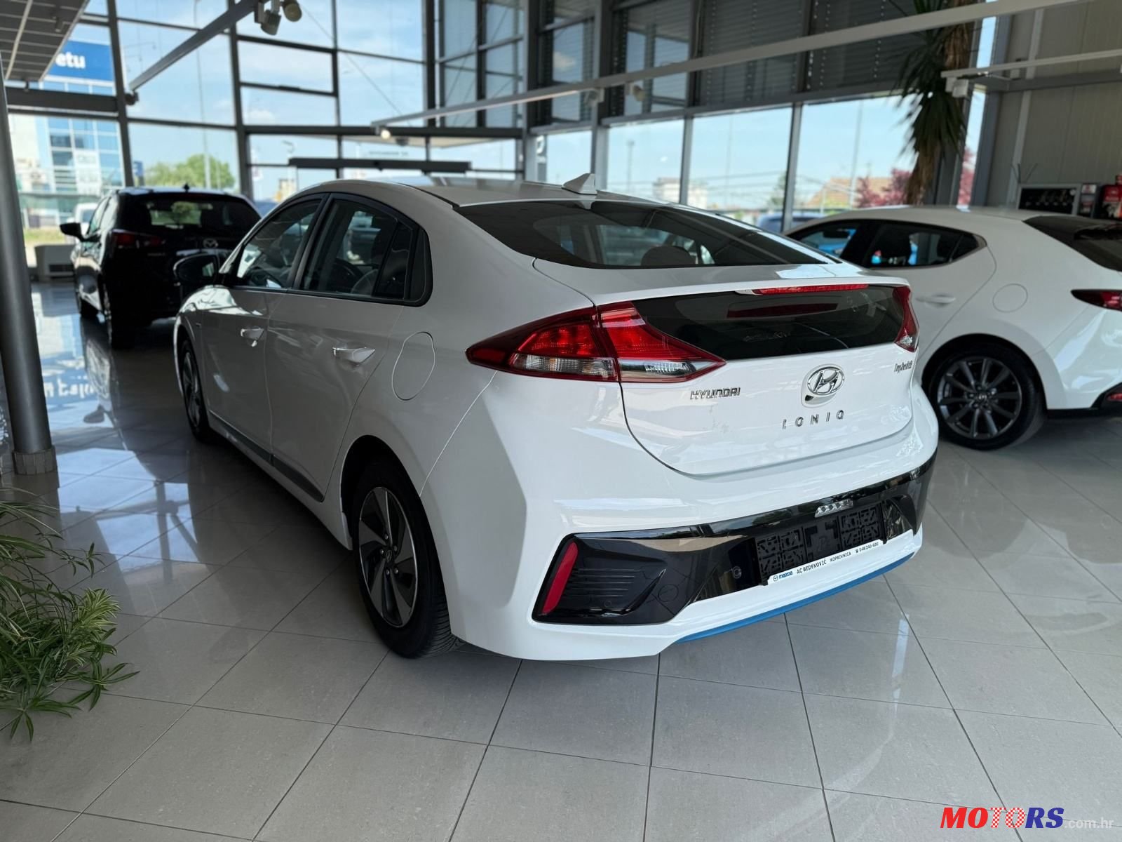 2017' Hyundai Ioniq 1,6 photo #4