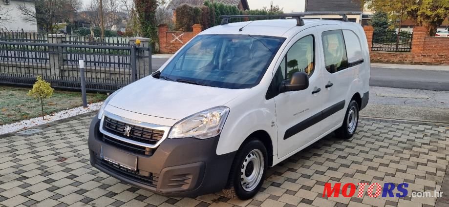 2017' Peugeot Partner 1,6 Bluehdi photo #1