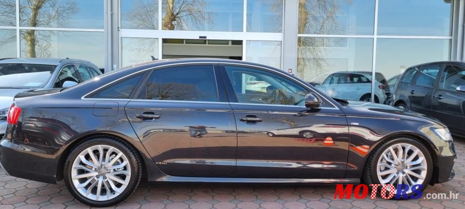 2014' Audi A6 S-Tronic photo #3
