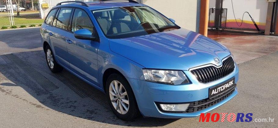 2013' Skoda Octavia Combi 1,6 Tdi photo #1
