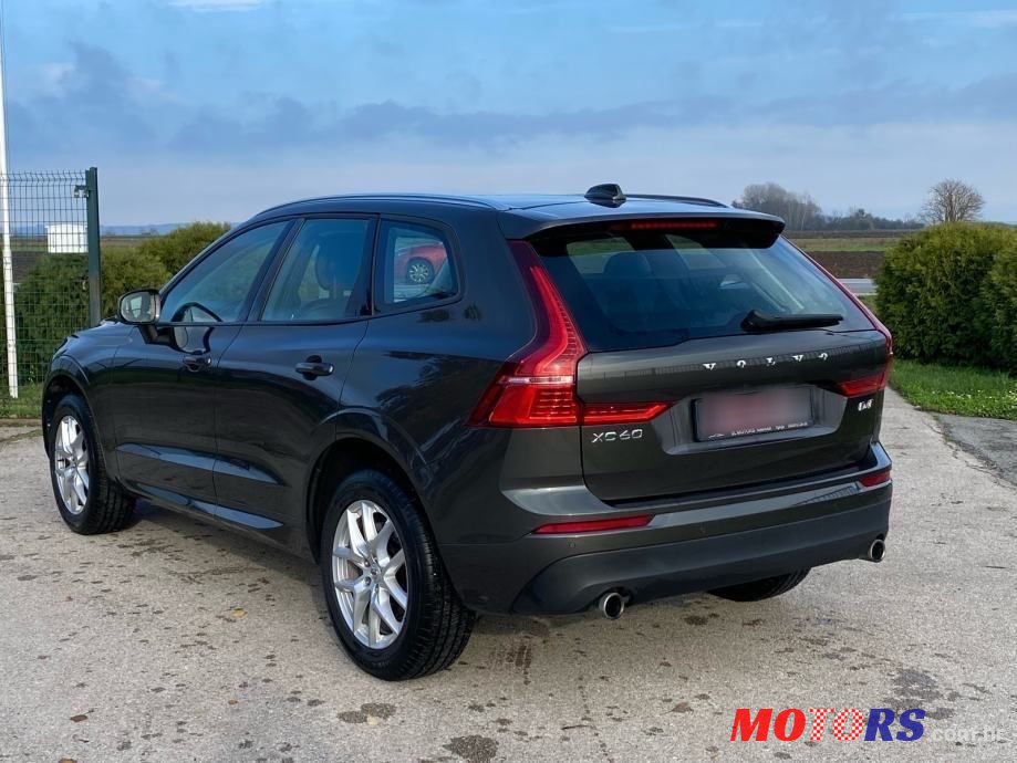 2018' Volvo XC60 photo #2