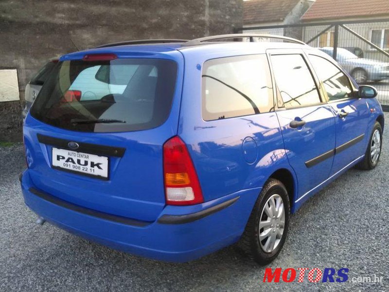 2003' Ford Focus Karavan 1,8 photo #2