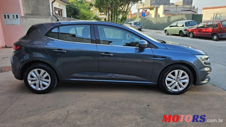 2021' Renault Megane photo #3