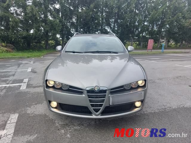 2011' Alfa Romeo 159 Sw photo #2