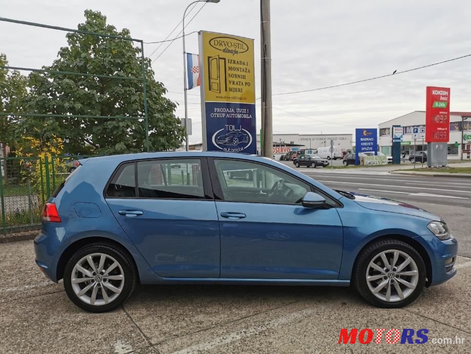 2013' Volkswagen Golf 7 photo #5