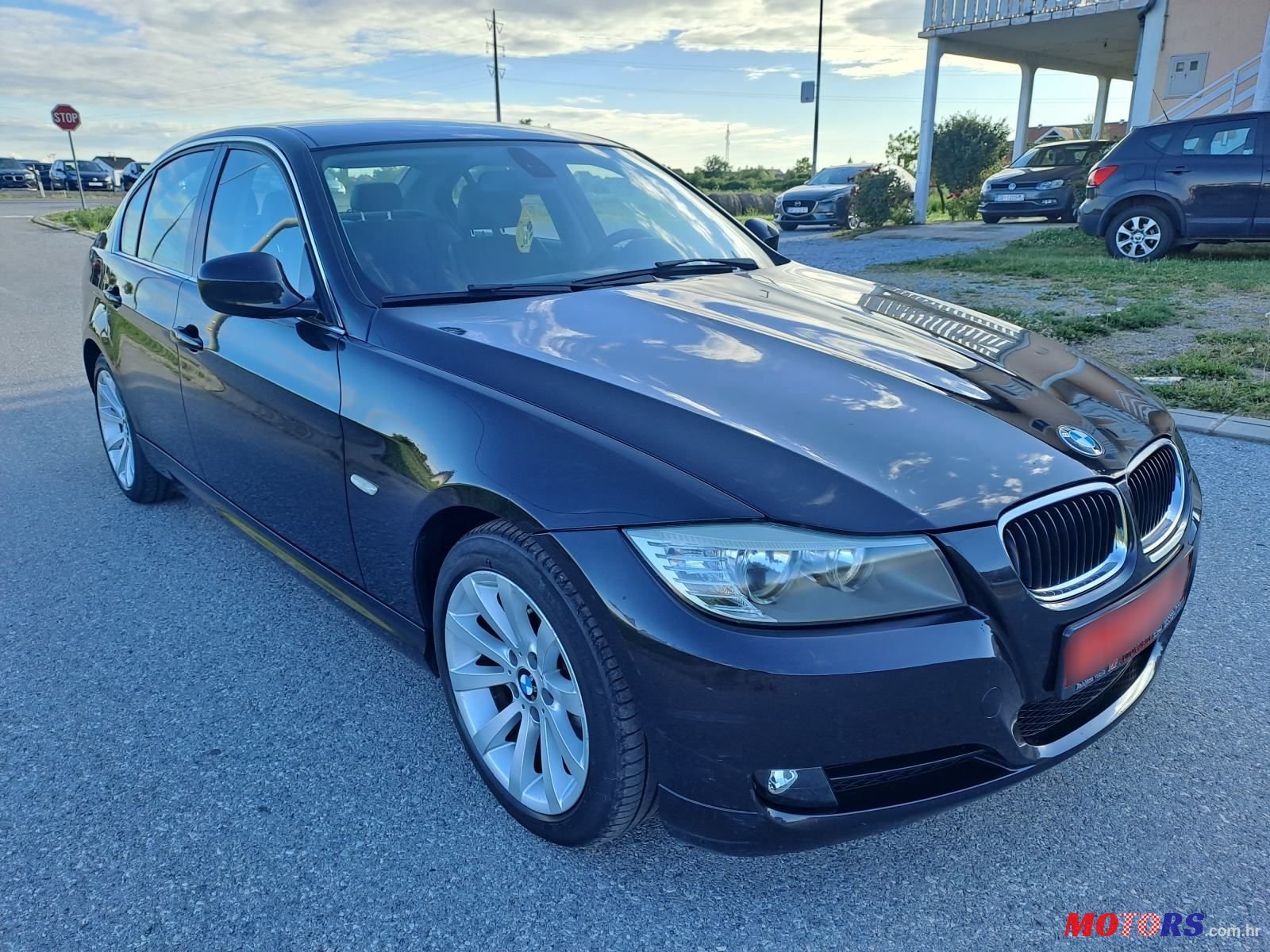 2010' BMW Serija 3 318D photo #3