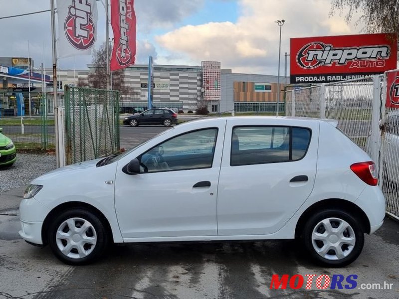 2013' Dacia Sandero 1,2 16V photo #3