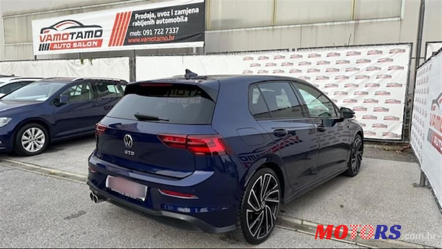 2021' Volkswagen Golf 8 2,0 Tdi photo #5