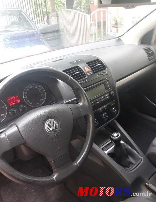 2004' Volkswagen Golf V 2,0 Tdi photo #1