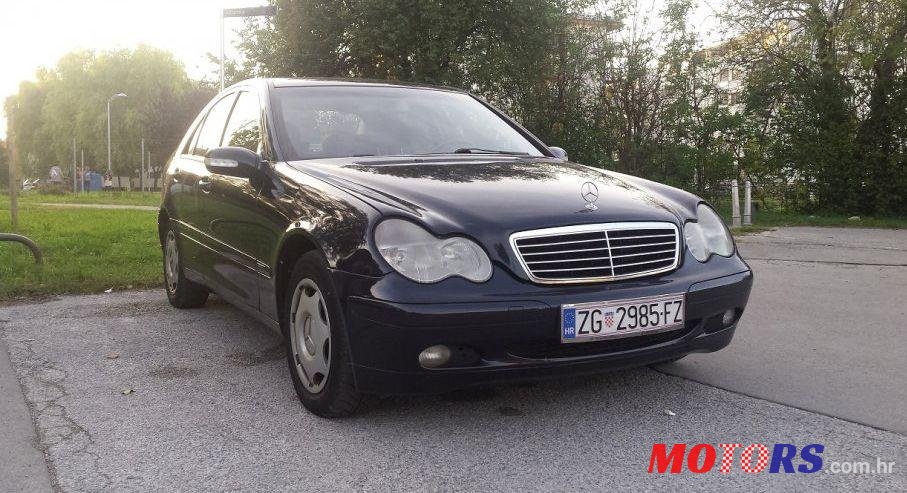 2000' Mercedes-Benz C-Class photo #1