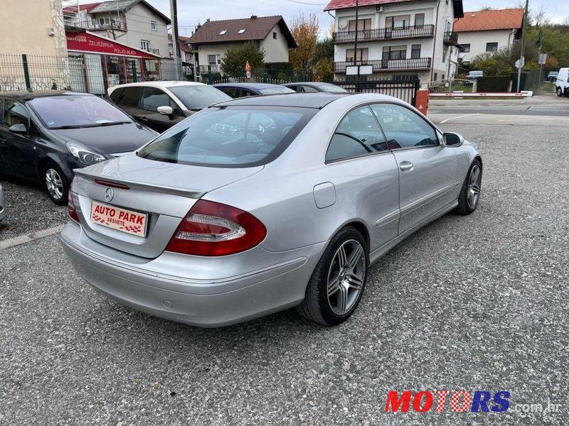 2003' Mercedes-Benz Clk Coupe 270 Cdi photo #4