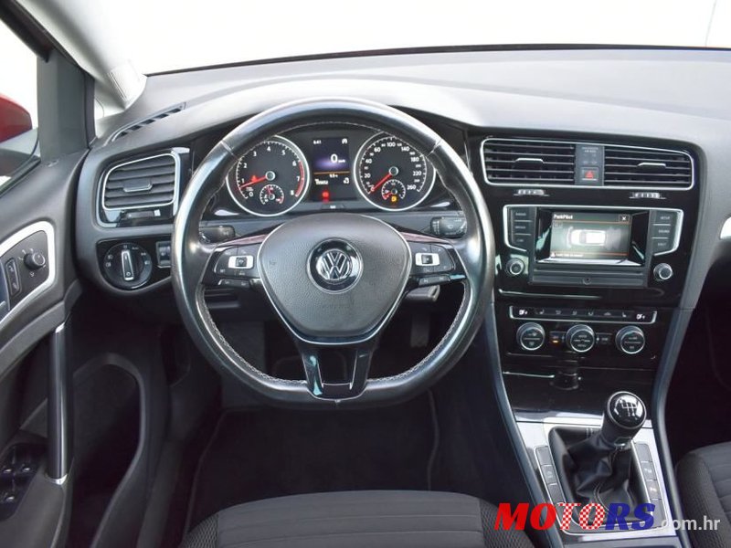 2014' Volkswagen Golf VII 1.2 Tsi photo #4