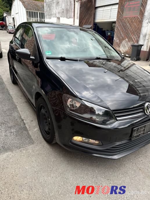 2016' Volkswagen Polo photo #3