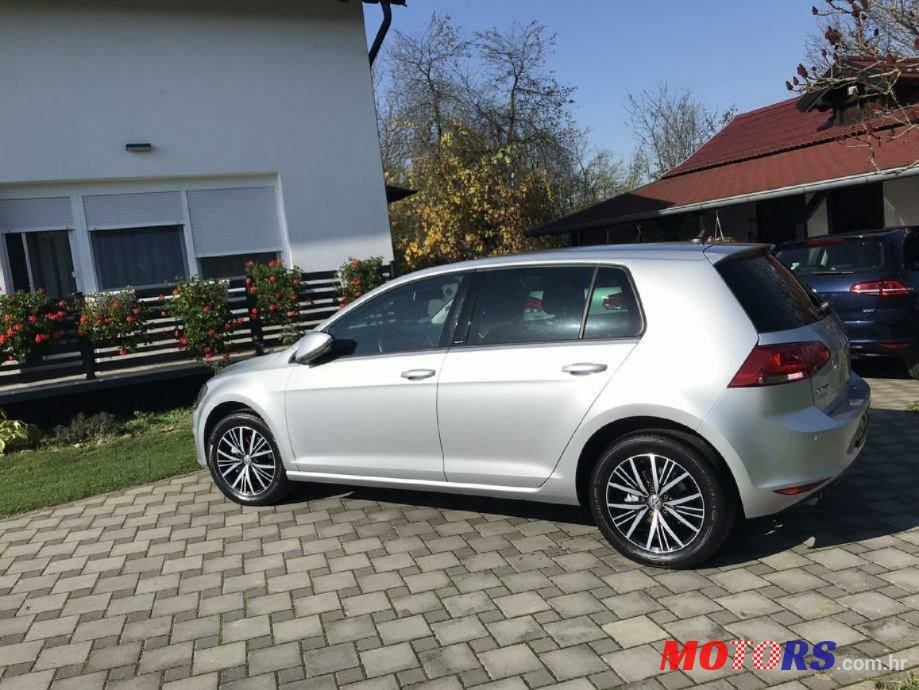 2016' Volkswagen Golf 7 2,0 Bmt photo #2