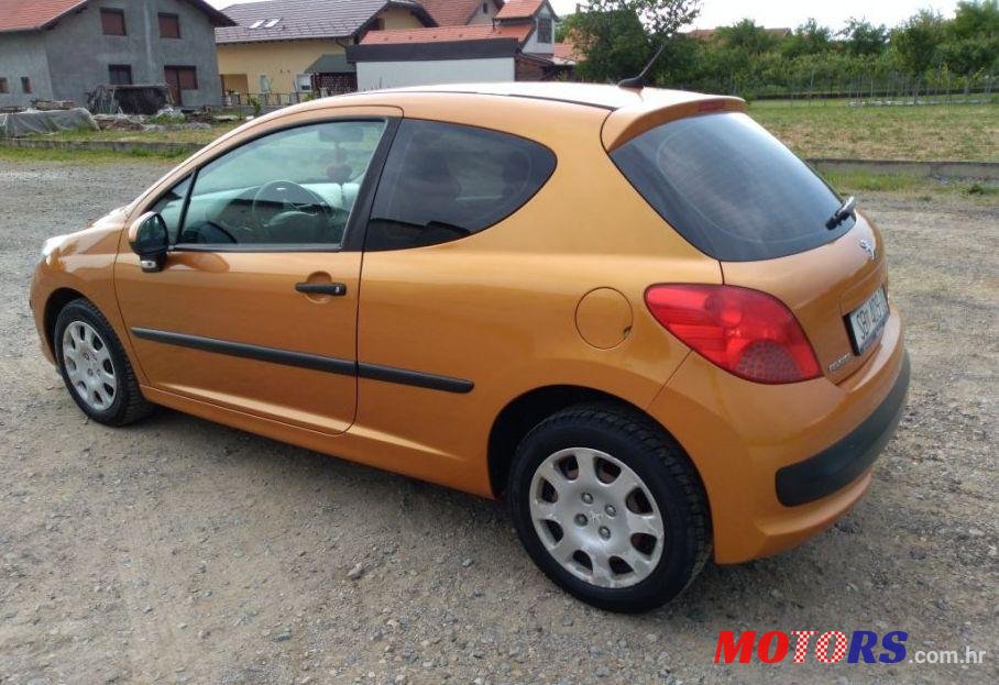 2007' Peugeot 207 1,4 photo #1