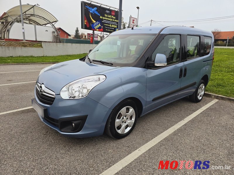 2015' Opel Combo photo #1